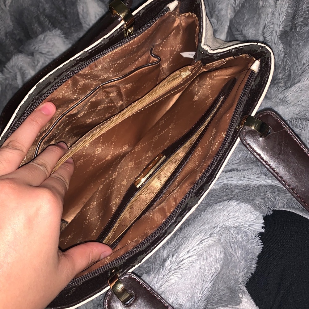 Hangbag - Picture 6 of 8
